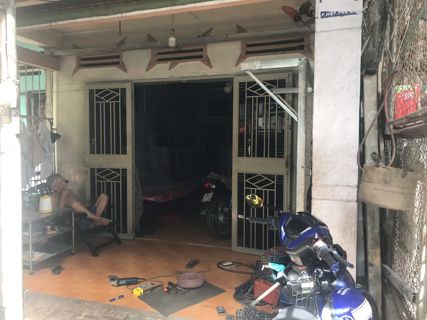 Bán nhà hẻm Lê Văn Việt (Hiệp Phú), Thủ Đức – có sân, 2 phòng ngủ, phù hợp vợ chồng trẻ